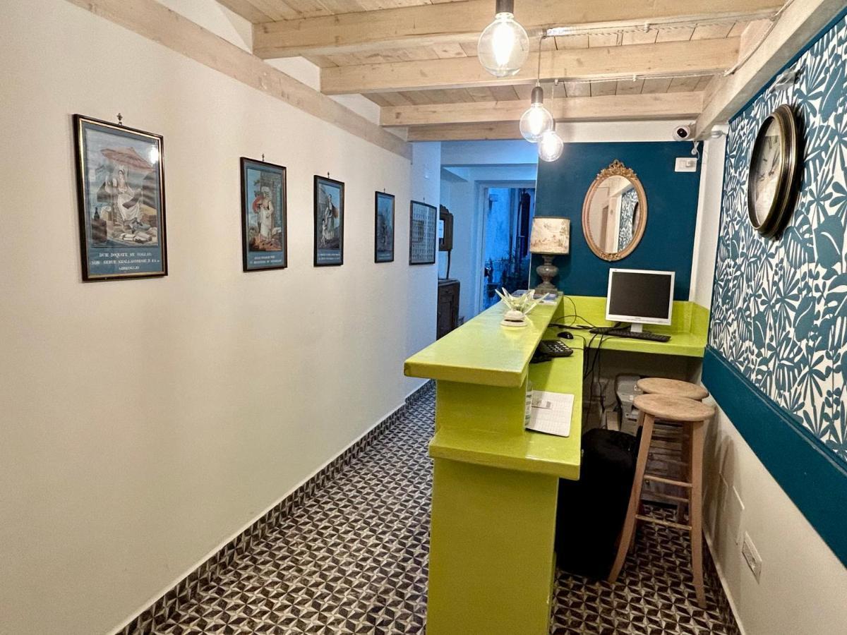 Tribunali Apartments Napoli Eksteriør billede
