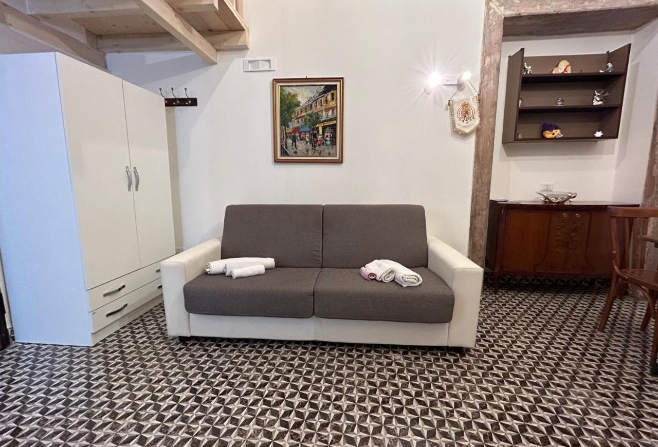 Tribunali Apartments Napoli Eksteriør billede