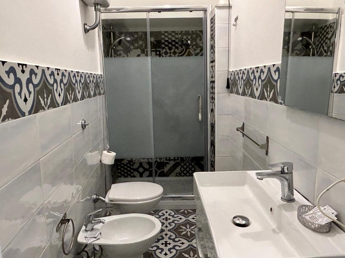 Tribunali Apartments Napoli Eksteriør billede